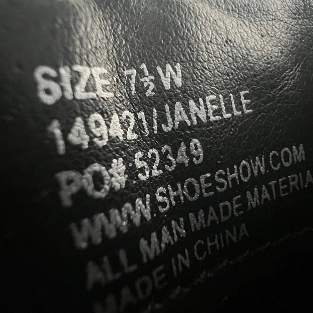 It's OK Women's Janelle Ankle Boots Size 7 1/2W Black Suede‎ Zip Up 149421
